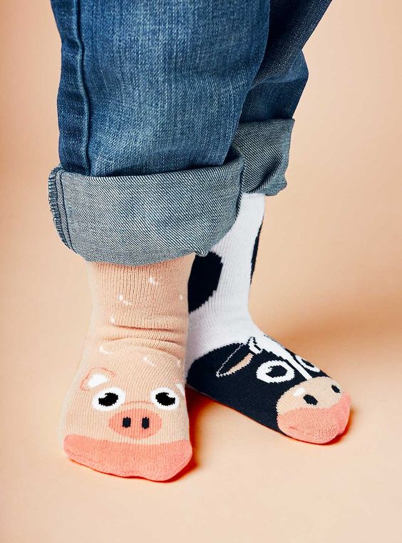 Cow & Pig - Toddler mismatched socks